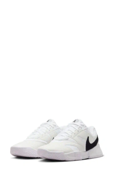 Nike Women's Court Lite 4 Tennis Shoes In White