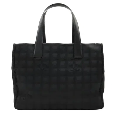 Pre-owned Chanel Travel Line Black Synthetic Tote Bag ()