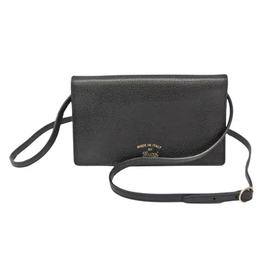 Gucci Swing Black Leather Wallet  ()