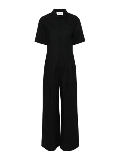 Armarium Roman Short-sleeve Double-pleated Wide-leg Jumpsuit In Black