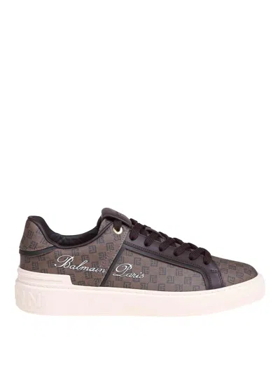 Balmain Leather Trainers In Brown