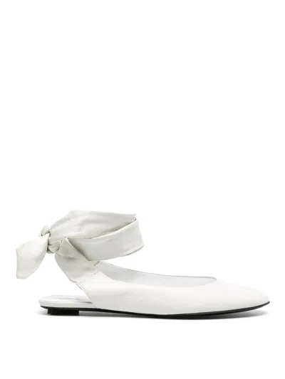 Attico Cloe Leather Ballerina Shoes In White