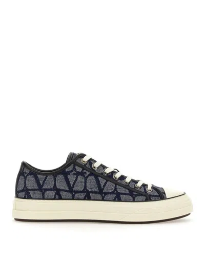 Valentino Garavani Totaloop Low-top Sneakers In Dark Wash