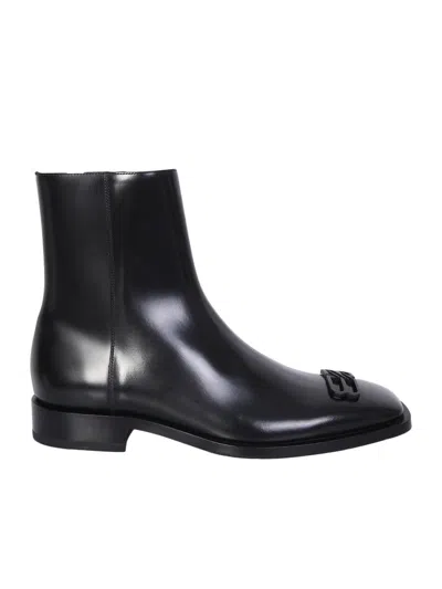 Balenciaga Rim Leather Ankle Boots In Black