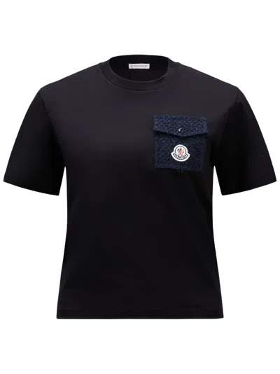 Moncler T-shirt Con Logo In Blue