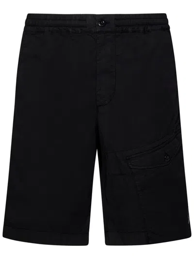 C.p. Company Waterproof Cotton Shorts In Nero