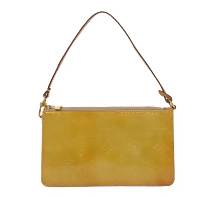Pre-owned Louis Vuitton Lexington Yellow Patent Leather Clutch Bag ()