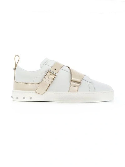 Valentino Garavani Women's V-punk Leather Trainers In Bianco