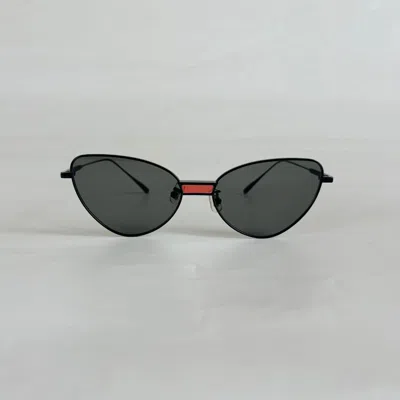 Pre-owned Gentle Monster Cate Eye Sunglasses