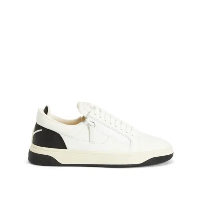 Giuseppe Zanotti Low-top Sneakers In White