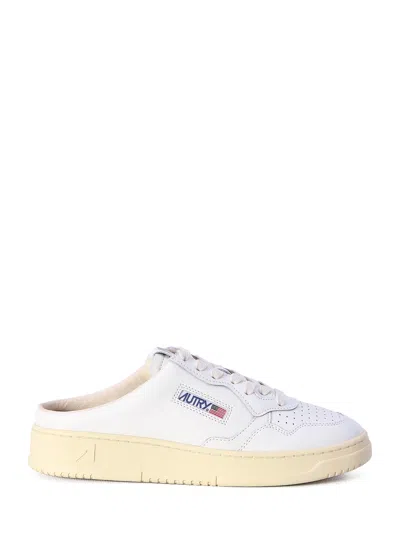 Autry Medalist Mule Low Sneakers In White