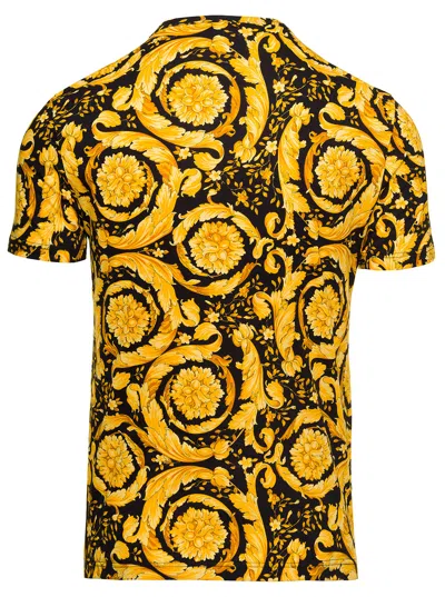 Versace Black And Yellow Crewneck T-shirt With All-over Barocco Print In Stretch Cotton Man