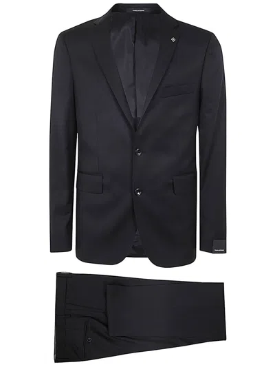 Tagliatore Classic Suit With Constructed Shoulder Clothing In Black
