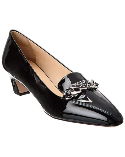 Prada Logo Patent Pump In Black