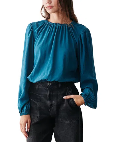 Bella Dahl Relaxed Fit Elastic Shirred Top In Blue