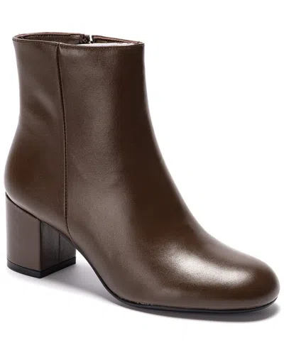 Soho Collective Hallie Leather Boot In Brown
