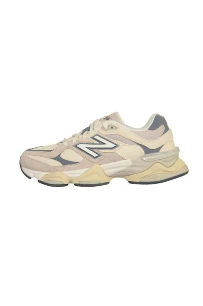 New Balance Sneakers In Neutral