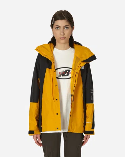 The North Face Gore-tex Multi-pocket Jacket Black / Simmit Gold In Yellow