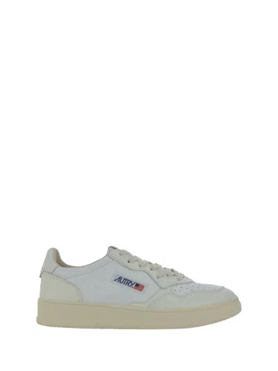 Autry Low Medalist Trainers In Wht/wht