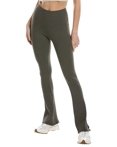 Strut This Beau Pant In Green