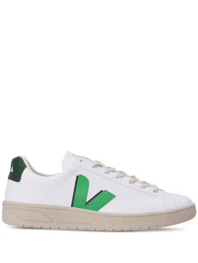 Veja Urca Cwl Sneakers With Application In White