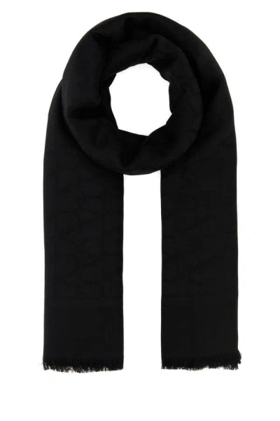 Valentino Luxurious Wool Blend Scarf In Black