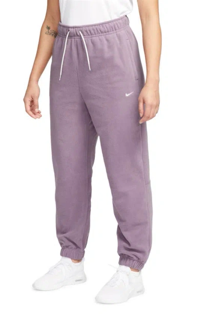 Nike Women's Therma-fit One Pants In Violet Dust/ Pale Ivory