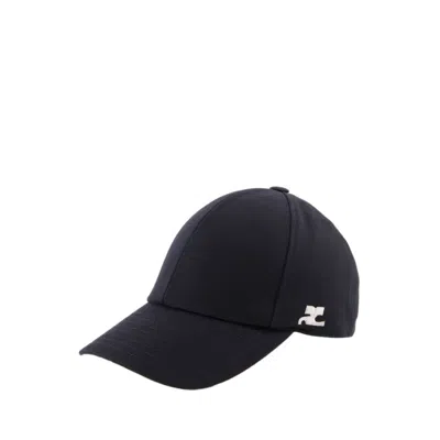 Courrèges Signature Wool Cap In Black