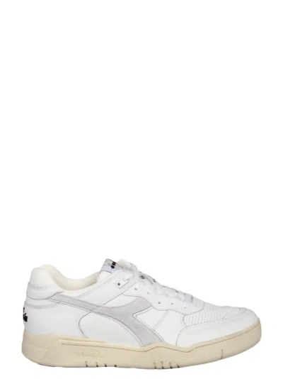 Diadora B.560 Used Trainers In White