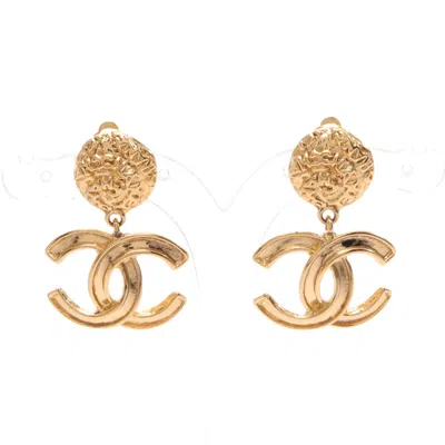 Pre-owned Chanel Coco Mark Earrings Gp Gold 95a