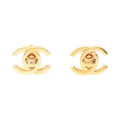 Pre-owned Chanel Coco Mark Turn Lock Earrings Gp Gold 95a