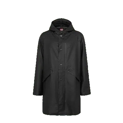 66 North Women's Skipagata Jackets & Coats In Black