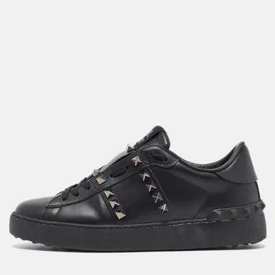Pre-owned Valentino Garavani Black Leather Rockstud Low Top Sneakers Size 36.5