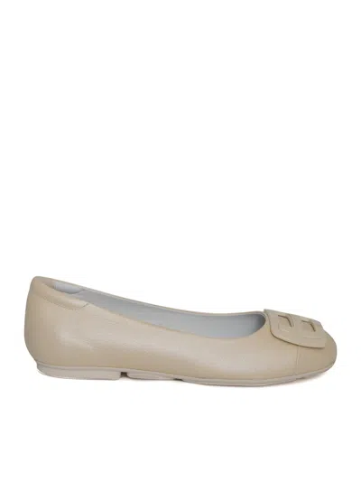 Hogan H661 Patent-leather Ballerina Shoes In Beige