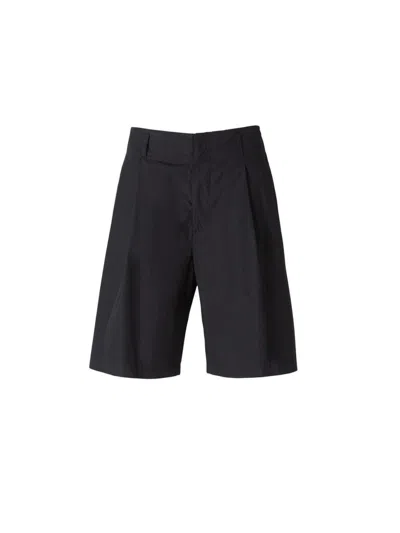 Moncler Genius Moncler Pleated Bermuda Poplin Shorts In Black