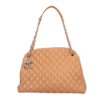 Pre-owned Chanel Leather Tote Bag () In Brown
