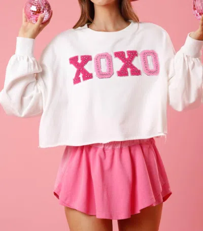 Peach Love Xoxo Sequin Edge Embellished Patch Top In White