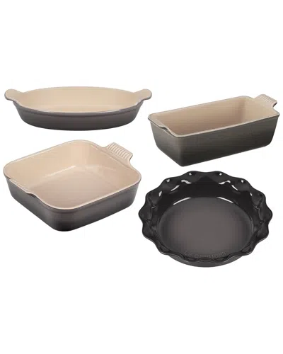 Le Creuset Heritage 4-piece Stoneware Bakeware Essentials Set In Oyster