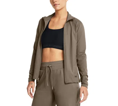 Under Armour Women's Motion Zippered Mock-neck Jacket In Taupe Dusk,black