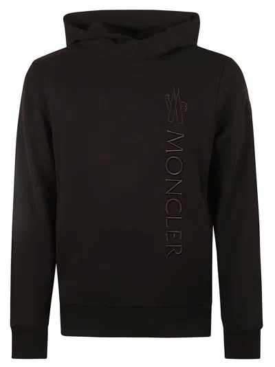 Moncler Logo Embroidered Hooded Sweatshirt In Black