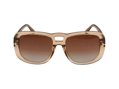 Tom Ford Sunglasses In Light Brown Luc/brown Grad