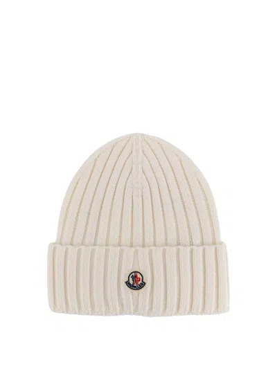 Moncler Logo Patch Ribbed Beanie In White