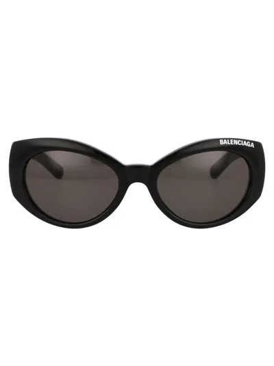 Balenciaga Eyewear Oval Frame Sunglasses In 001 Black Black Grey