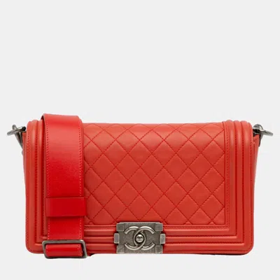 Pre-owned Chanel Red Medium Lambskin Boy Galuchat Strap Flap Bag