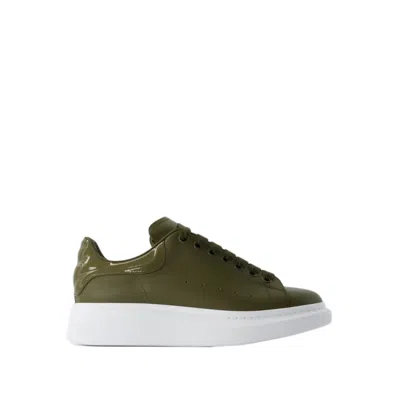 Alexander Mcqueen Oversized Trainer In Grey