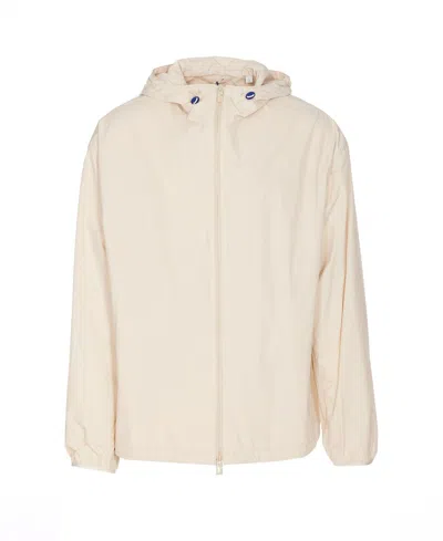 Burberry Equestrian Knight-motif Zipped Hooded Jacket In Soap