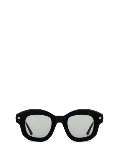 Kuboraum Sunglasses In Black Matt & Beige