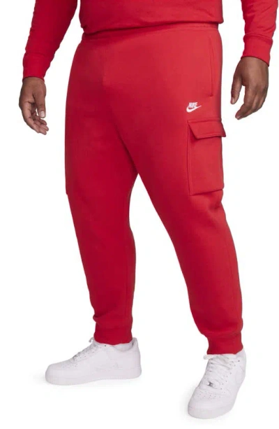 Nike Men's  Sportswear Club Fleece Cargo Trousers In Red