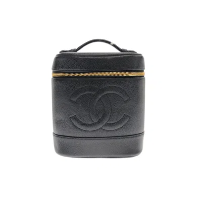 Pre-owned Chanel Vanity Leather Clutch Bag () In Black