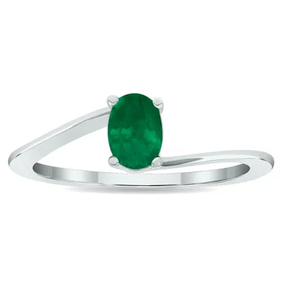 Sselects Women's Solitaire Emerald Wave Ring In 10k White Gold